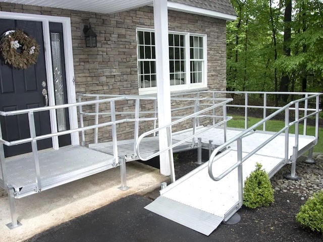 modular ramp at a home